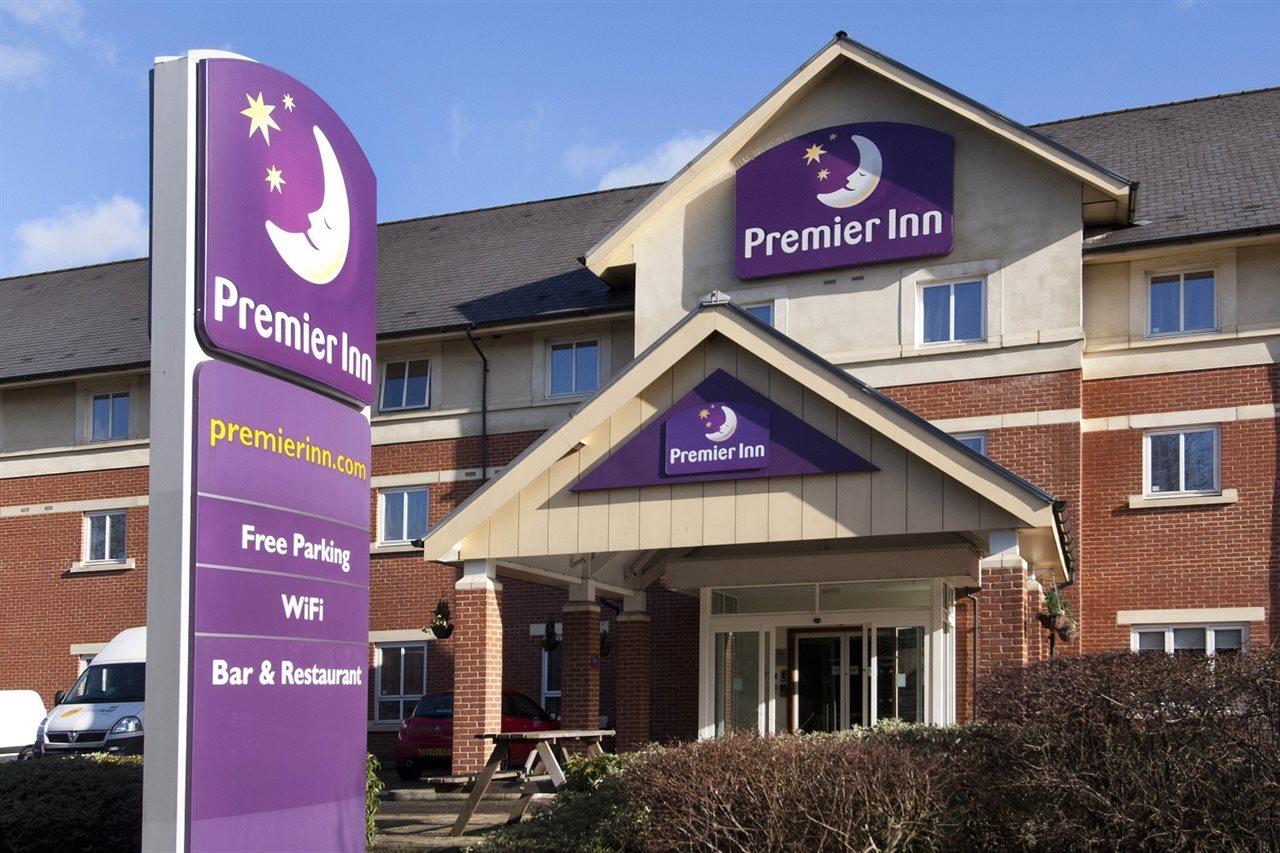 Premier Inn Gatwick Crawley Town West 외부 사진